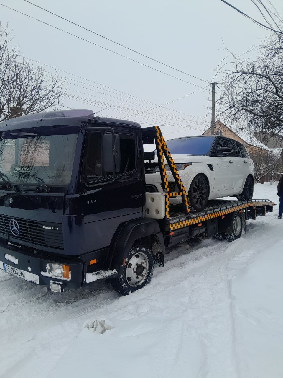Транспортування мікроавтобуса евакуатором